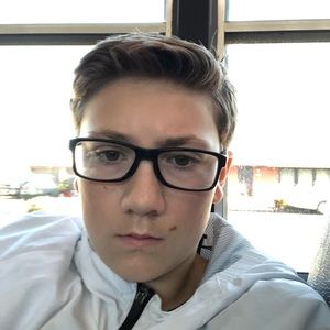 Meet your Posher, Cole